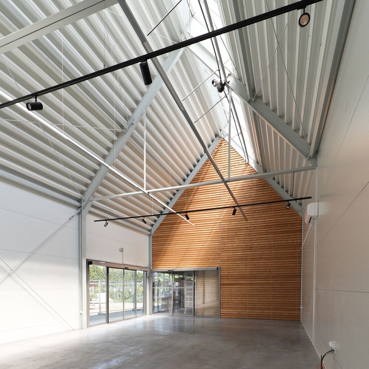 Záhradné centrum vo Veselom pri Piešťanoch