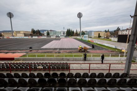 MM 161124 Devi realizacia TN stadion N4A7677 1200px