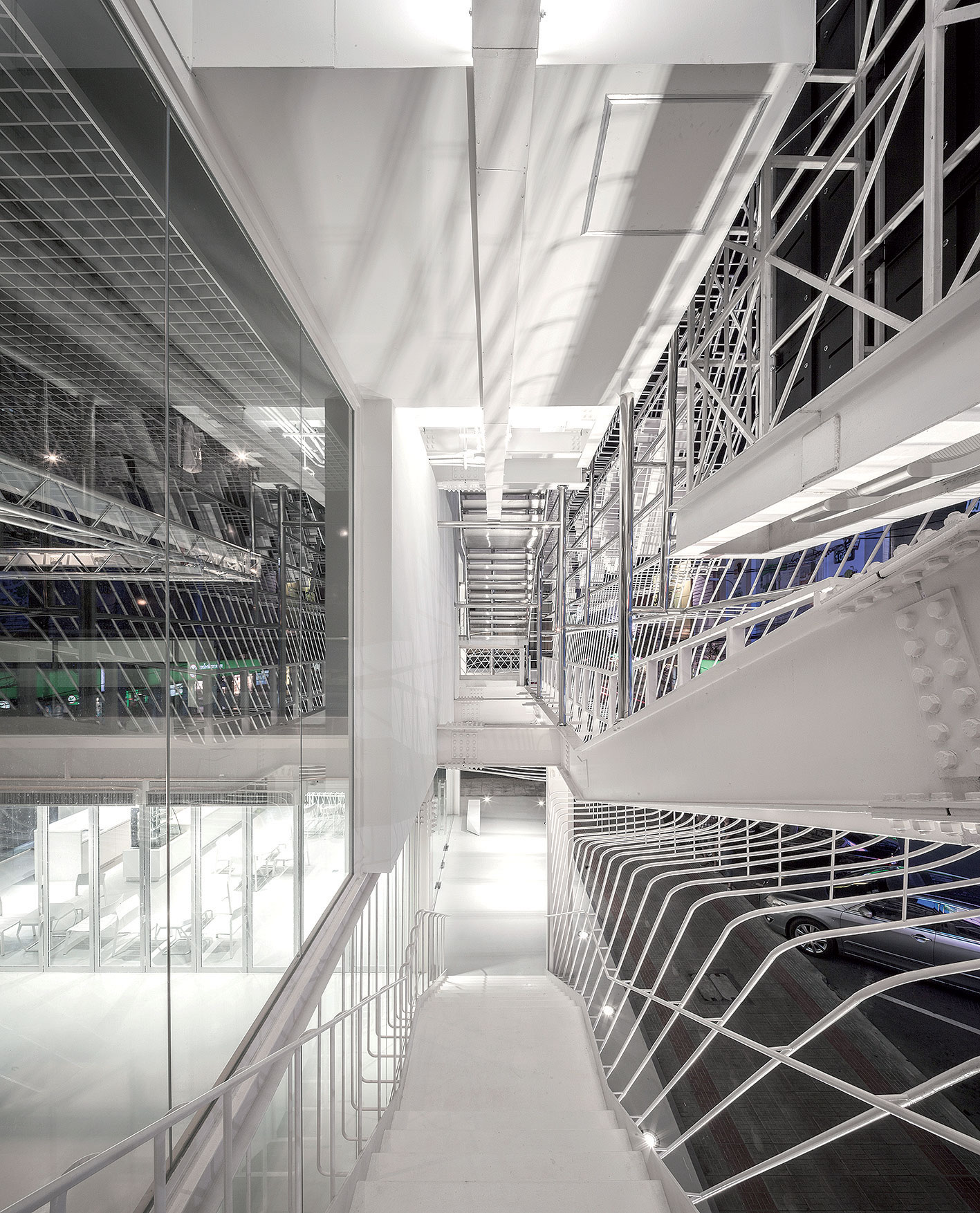 Oceľové rúrky ako primárny materiál sú ekonomicky výhodným riešením.