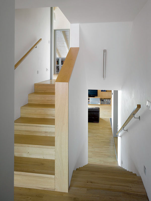 10 rodinny dum fot filip sl big image