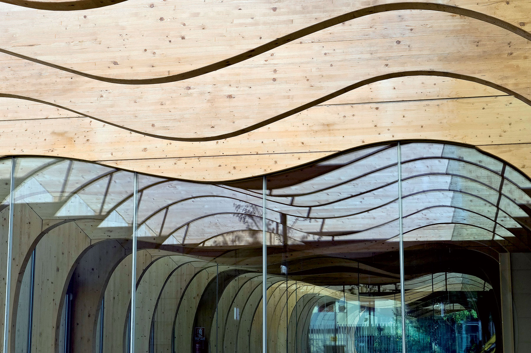 Je fantastické, že tvarový experiment architektov dostal dôveru investora.