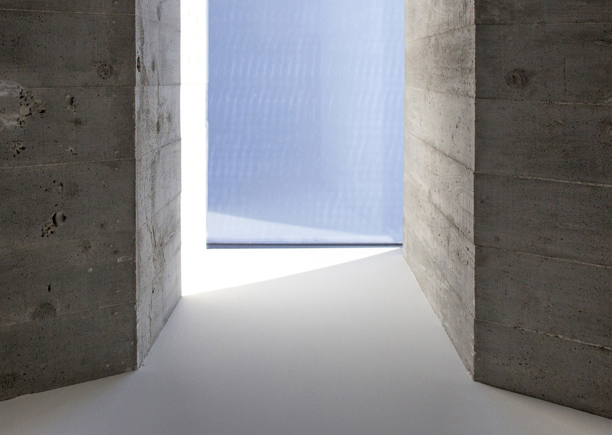 DGA059 CHIMNEY HOUSE photo Flavio Coddou 61