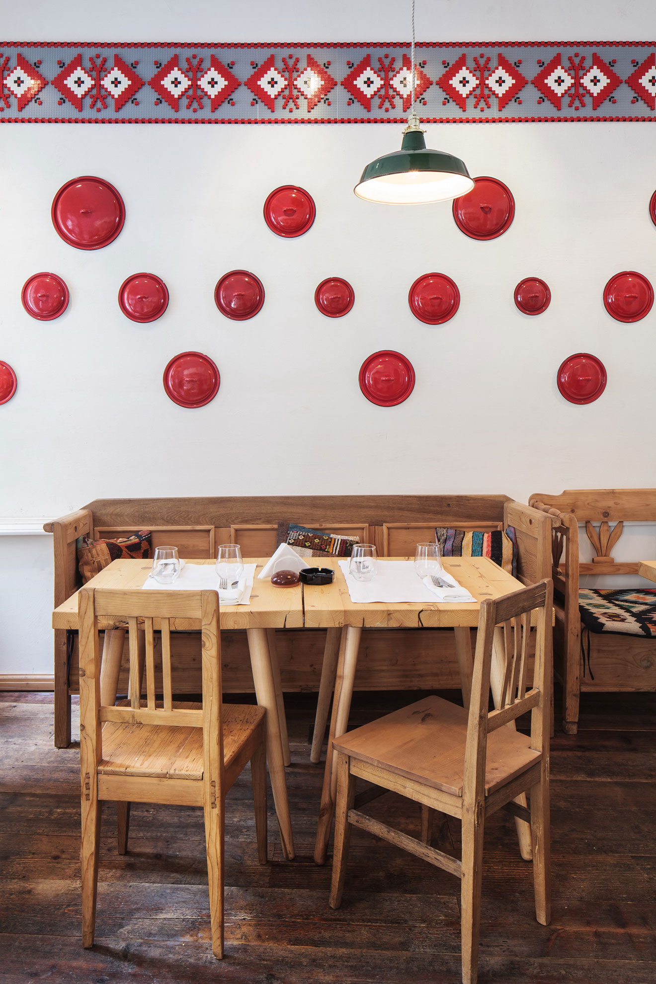 Folklór a stavebnica lego vytvorili jedinečný dizajn