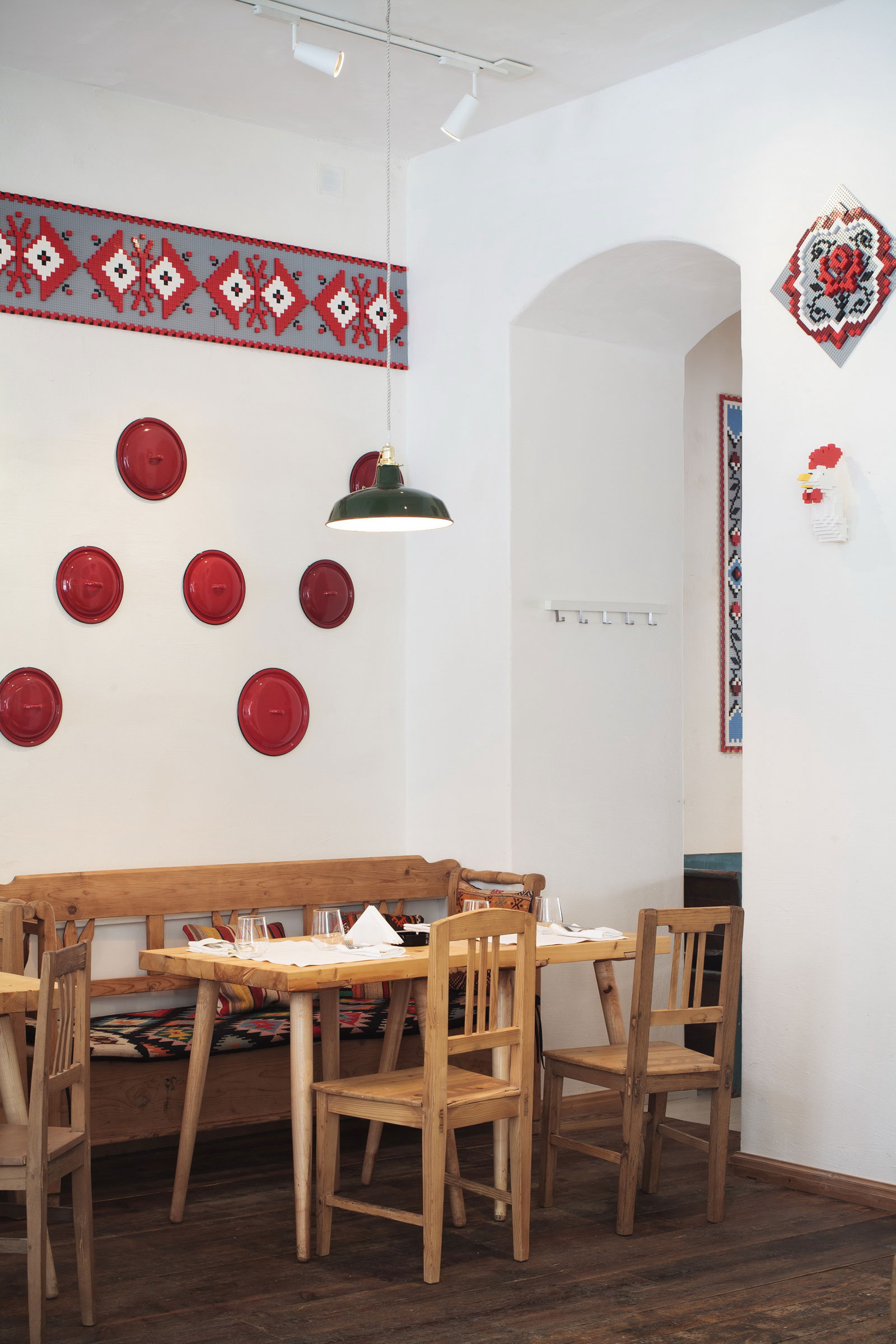 Folklór a stavebnica lego vytvorili jedinečný dizajn