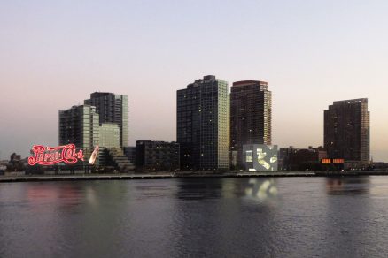 01 Na 1 stranu SHA QUEENS 05