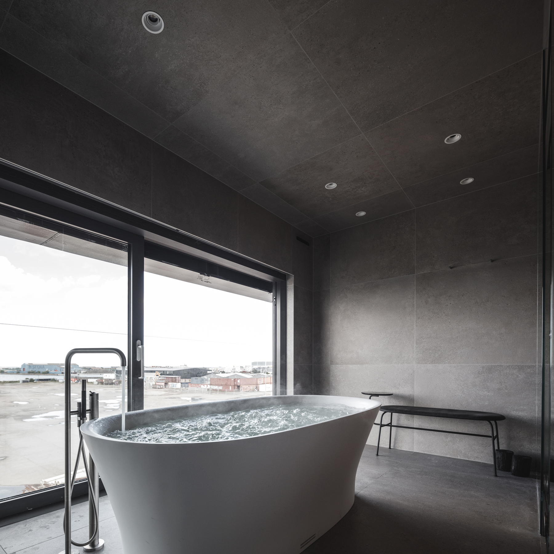 R Hjortshoj   Kranen 47f