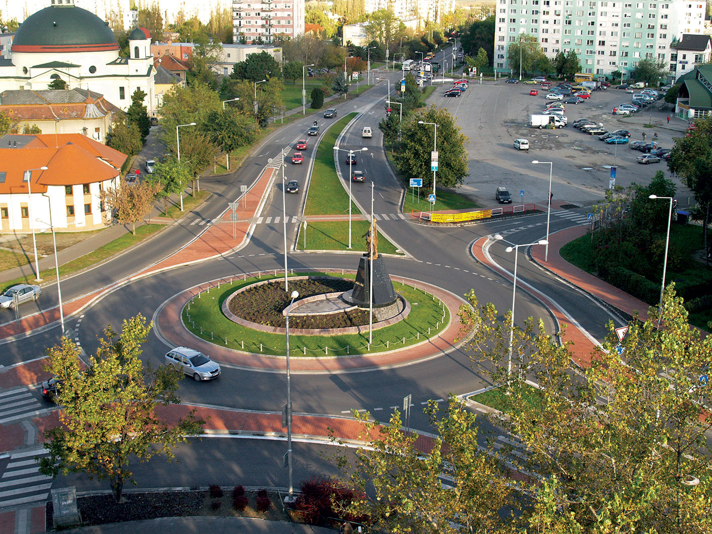 Križovatka ciest I/63 a I/64 v Komárne