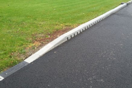 RONN Kerb reseni odvodneni vjezdu na silnici se zlabem