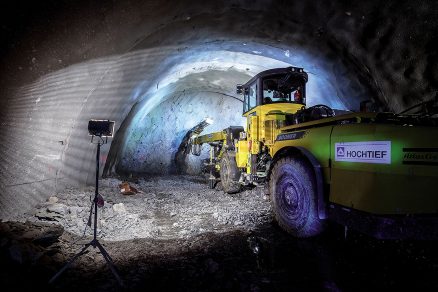 Obr. 6 Atlas Copco Rocket Boomer E2C