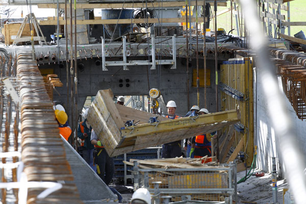 dialnicu fricovce svinia postavia doprastav a strabag 5376 big image