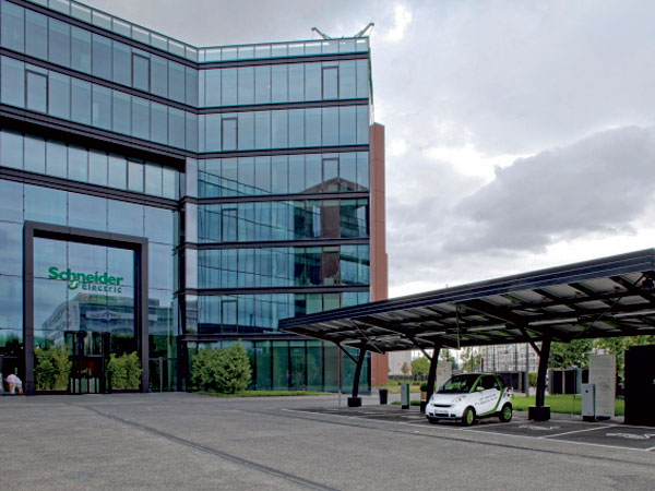 najzelensia budova na svete stoji v parizi 5318 big image