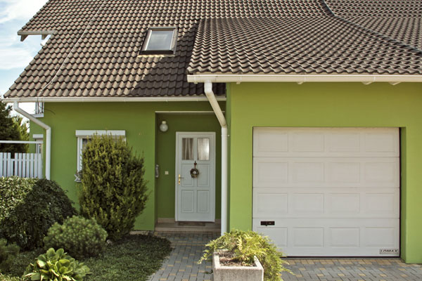 garážové brány, dom, fasáda