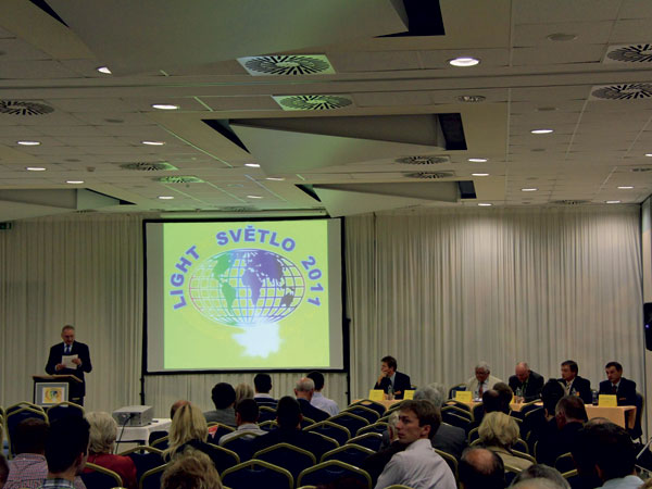 svetlo 2011 5399 big image