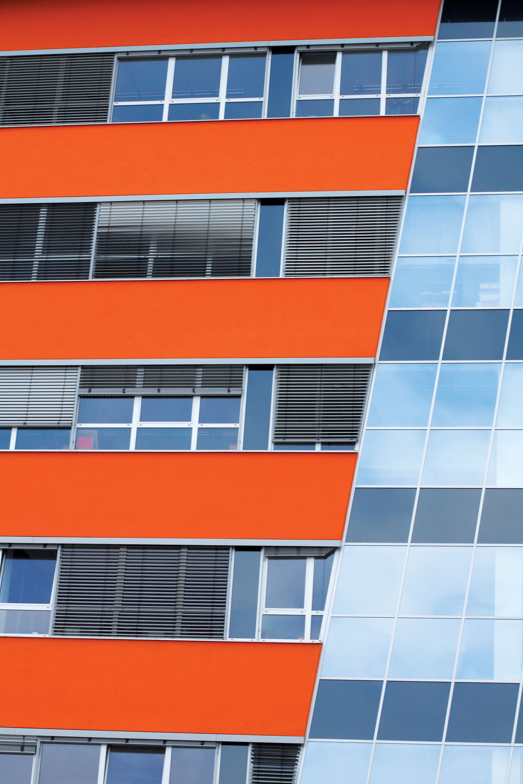 01Sensus MG 0249 ADMINISTRATIVNE  BUDOVY 1