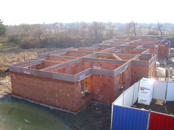 debnenie vence VELOX, hruba stavba