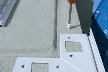 07Balkon montaz oplechovani 1