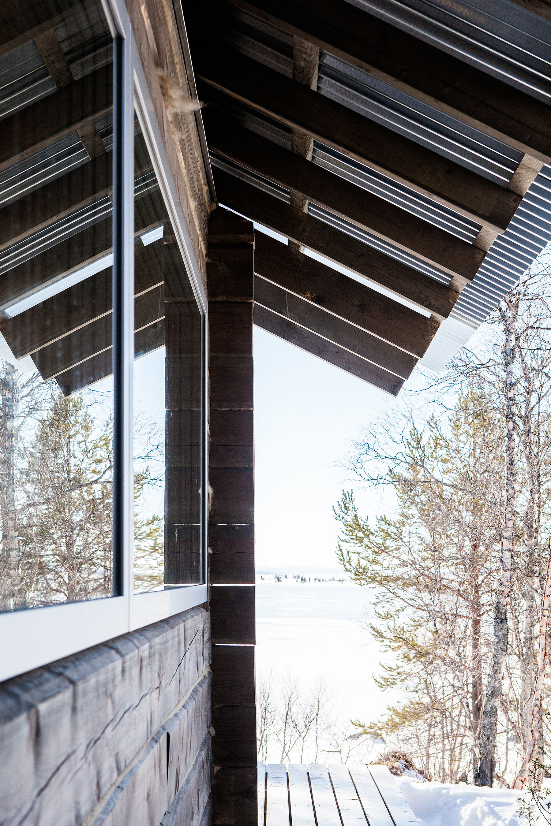 AHAA FEMUNDEN EXT 08