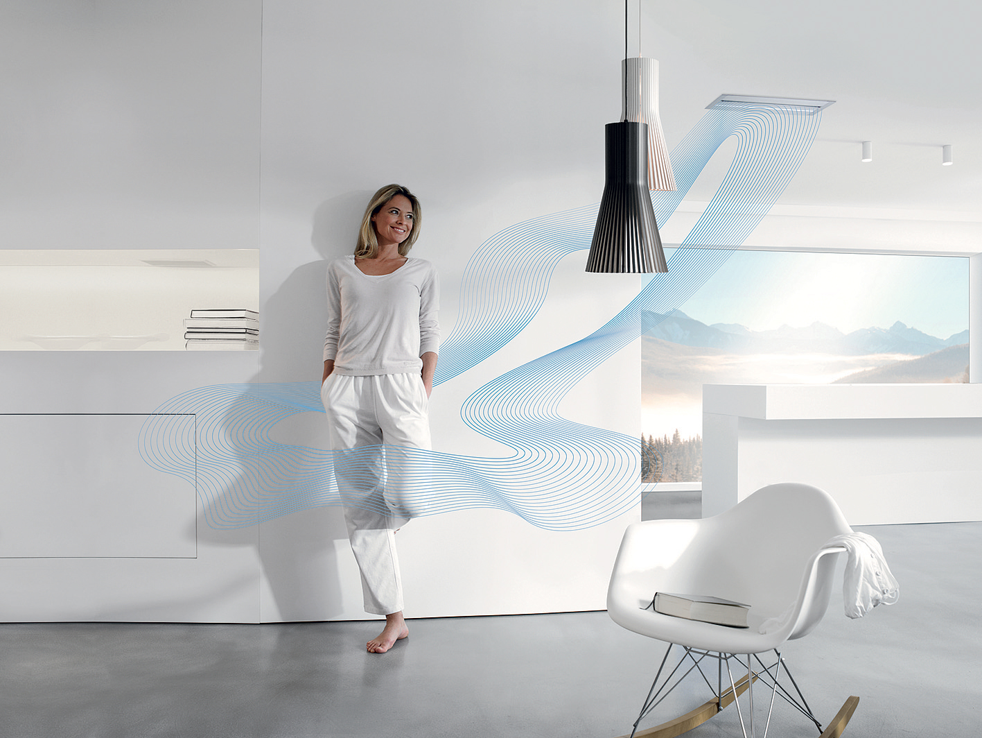 Kvalitné dizajnové prvky nástenných, podlahových alebo stropných variantov z prírodnej alebo bielej lakovanej ušľachtilej ocele harmonicky zapadnú vďaka svojmu nadčasovému vzhľadu do akéhokoľvek navrhnutého bytu. Možno ich pritom ľubovoľne inštalovať na výšku či na šírku. Ako novinku začali teraz niektoré firmy používať okrem ušľachtilej ocele aj materiál Corian®, ktorý je vysoko ušľachtilý, robustný a umožňuje jednoduché čistenie. Napríklad mriežky Abacus v povrchových variantoch prírodnej alebo bielej lakovanej ušľachtilej ocele sa ideálne hodia do moderne, lifestylovo zariadeného bytu či domu. V rovnakom štýle sa bude dobre vynímať aj dizajnová krycia mriežka Grid s minimalistickým fascinujúcim vzhľadom, ktorá sa vyrába výlučne vo variante ušľachtilej ocele. Mriežky Andermatt (Corian®, prírodná alebo biela ušľachtilá oceľ) sa, naopak, hodia najlepšie do interiérov vo vidieckom štýle.