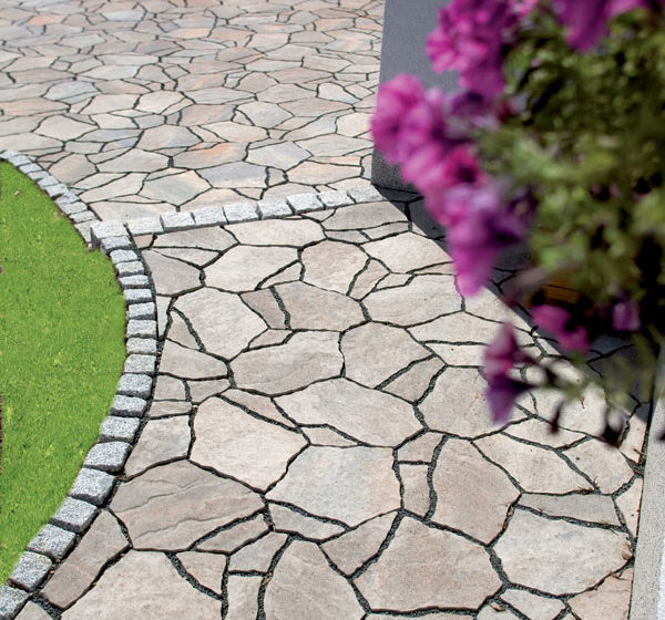 Ako dosiahnuť prirodzený vzhľad terás a chodníkov?