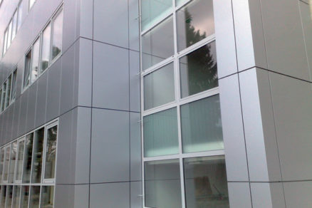 Alumíniové kompozitné fasády