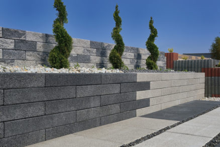 bloky a palisady sofi step