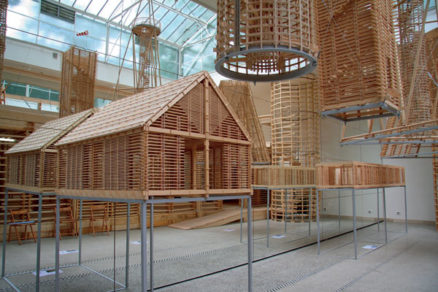 Do Benátok priletelo české drevo