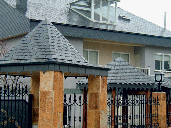 Elegantná strecha z prírodnej bridlice