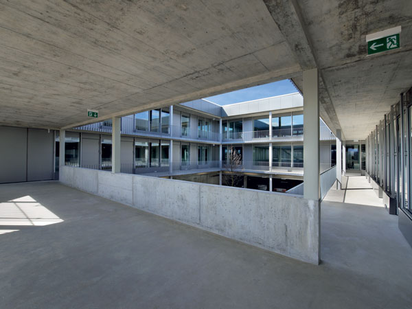 hanspeter oester snivam ojednoduchych rieseniach