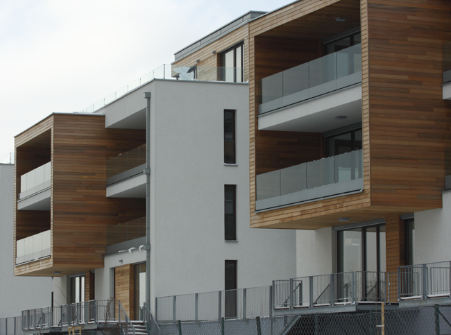 kazdy treti stavbar je momentalne na trhu navyse