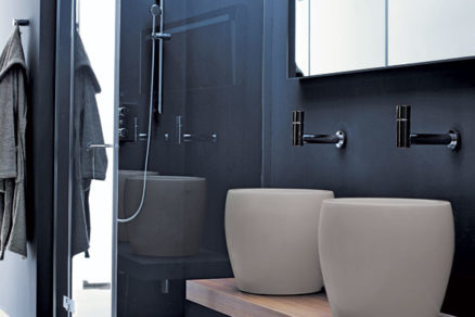 Kolekcia kúpeľňového nábytku