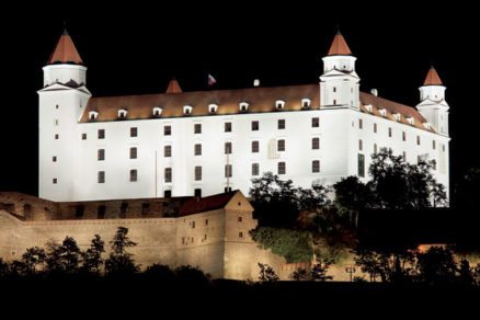 komplexne riesenie osvetlenia vmestach aobciach