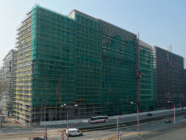 Lešenie na realizáciu objektu River Park Bratislava