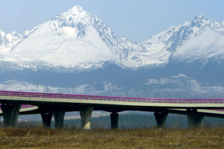 Most na križovatke Poprad