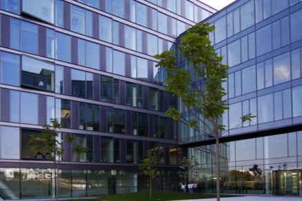 prenajmy maloobchodnych priestorov v regione emea zostavaju stabilne