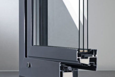 prve hlinikove okno s energetickym stitkom triedy a na slovensku