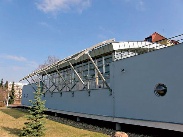 rekonstrukcia stresneho plasta nad rehabilitacnym bazenom