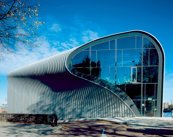 René van Zuuk: Konštrukcia ako expresívny prostriedok