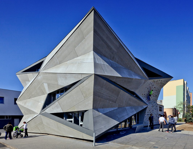 rozhovor s architektom osamu okamurom clenom poroty ce.za.ar 2013