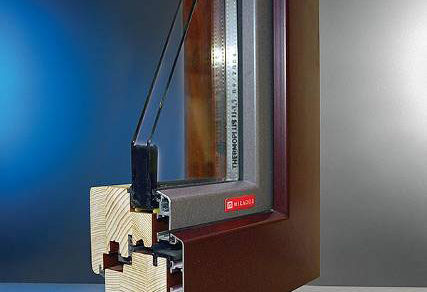 Sériová výroba drevo-hliníkových okien