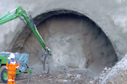 Stavbári firmy Skanska BS začali v Slovinsku práce na dvoch tuneloch