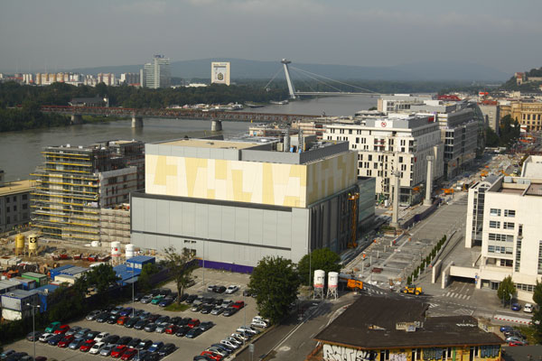 Trh s pozemkami sa na Slovensku prebúdza