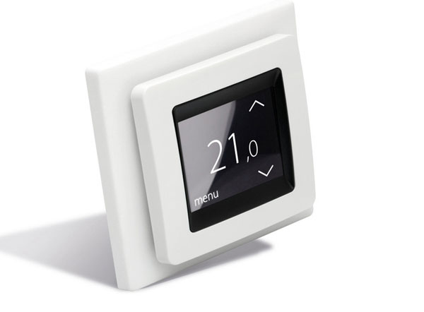 vyskusajte si ovladanie dotykoveho termostatu virtualne