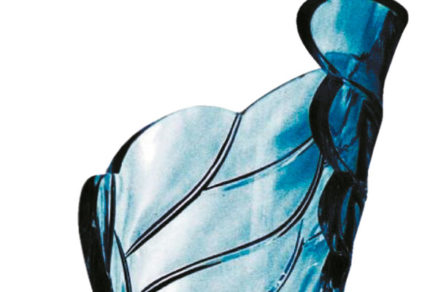 vznika prestizny klub osobnosti kristaloveho kridla